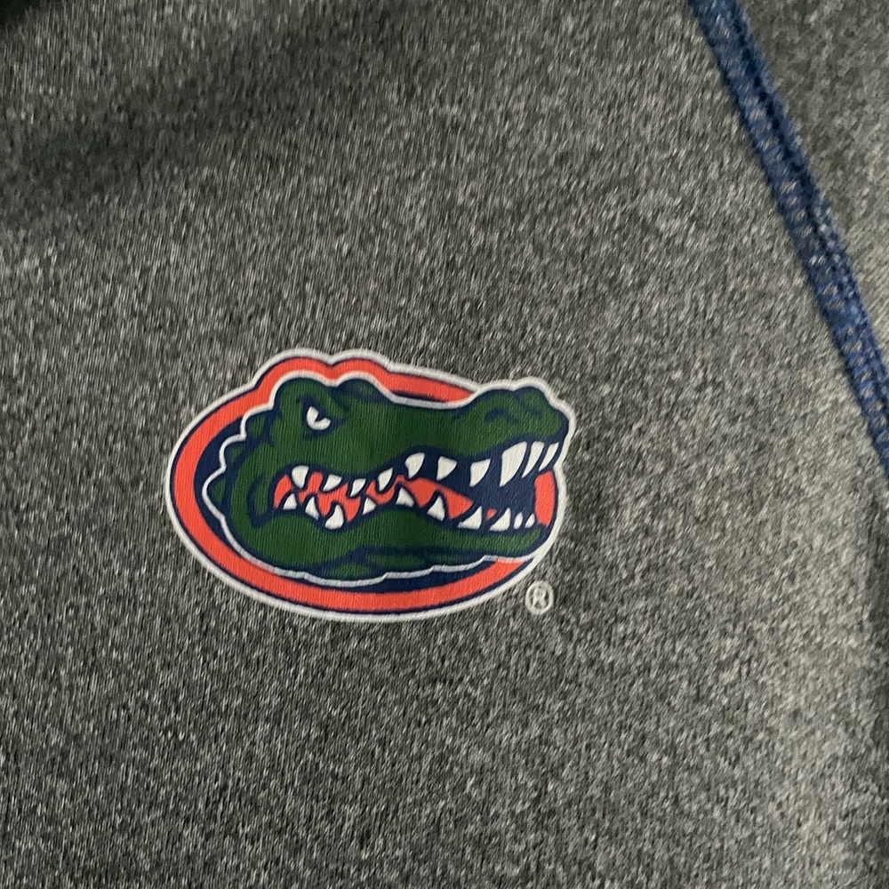 EUC Women’s Size L UF Gators Quarter Zip Lightweight Fitted Long Sleep Jacket - Picture 3 of 5